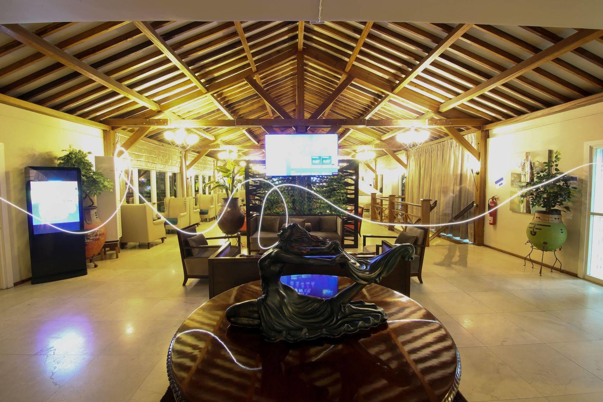 Best Western Plus Accra Beach Hotel Teshie Kültér fotó
