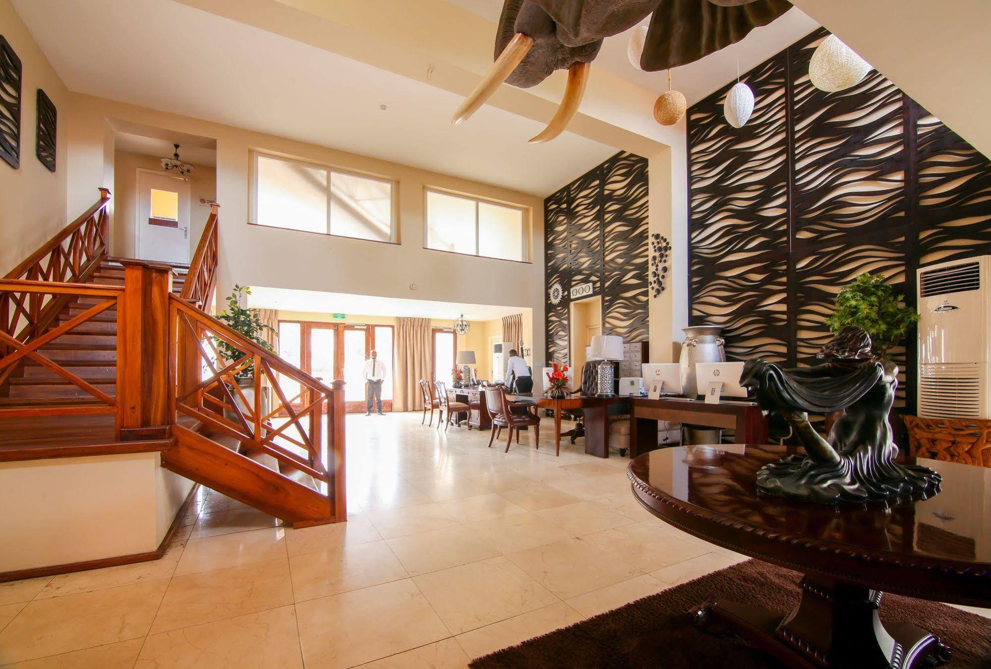 Best Western Plus Accra Beach Hotel Teshie Kültér fotó