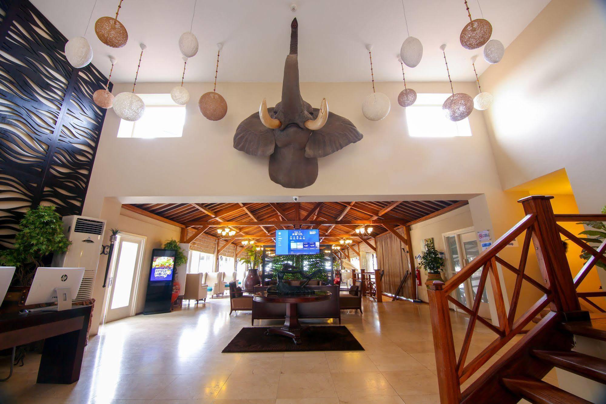 Best Western Plus Accra Beach Hotel Teshie Kültér fotó